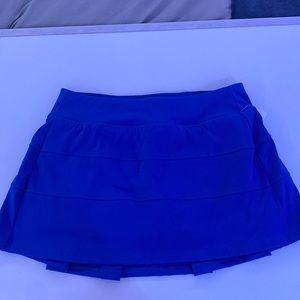 This skirt has never been worn.